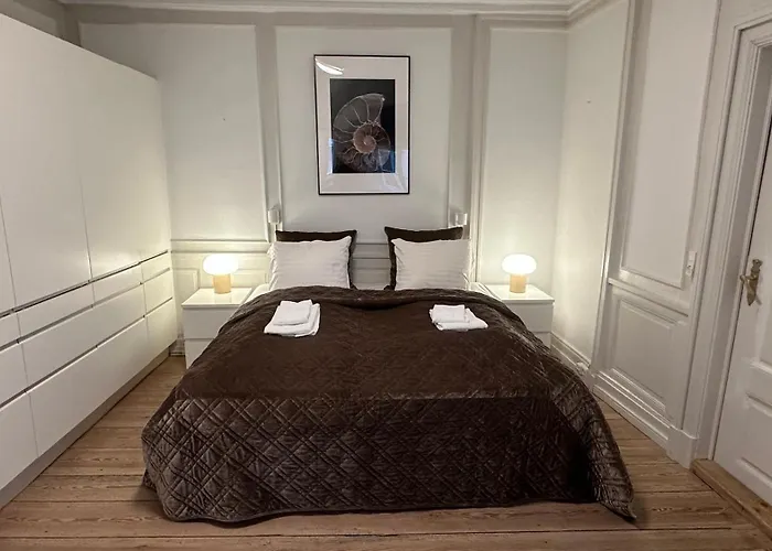 The Admiral דירה