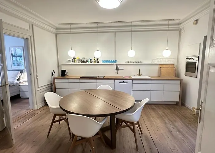 דירה The Admiral