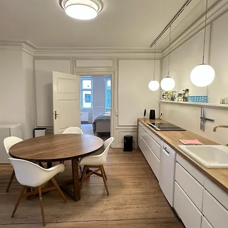 The Admirals - 1 & 2 - Carolinas Apartment Copenhagen